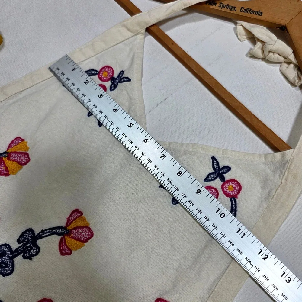 Anthropologie Floral Embroidered Halter Apron Womens OS White Boho Lace Trim NEW